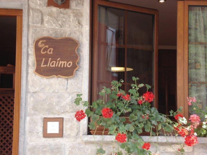 Apartamentos Rurales Les Martes Фелечоса Экстерьер фото